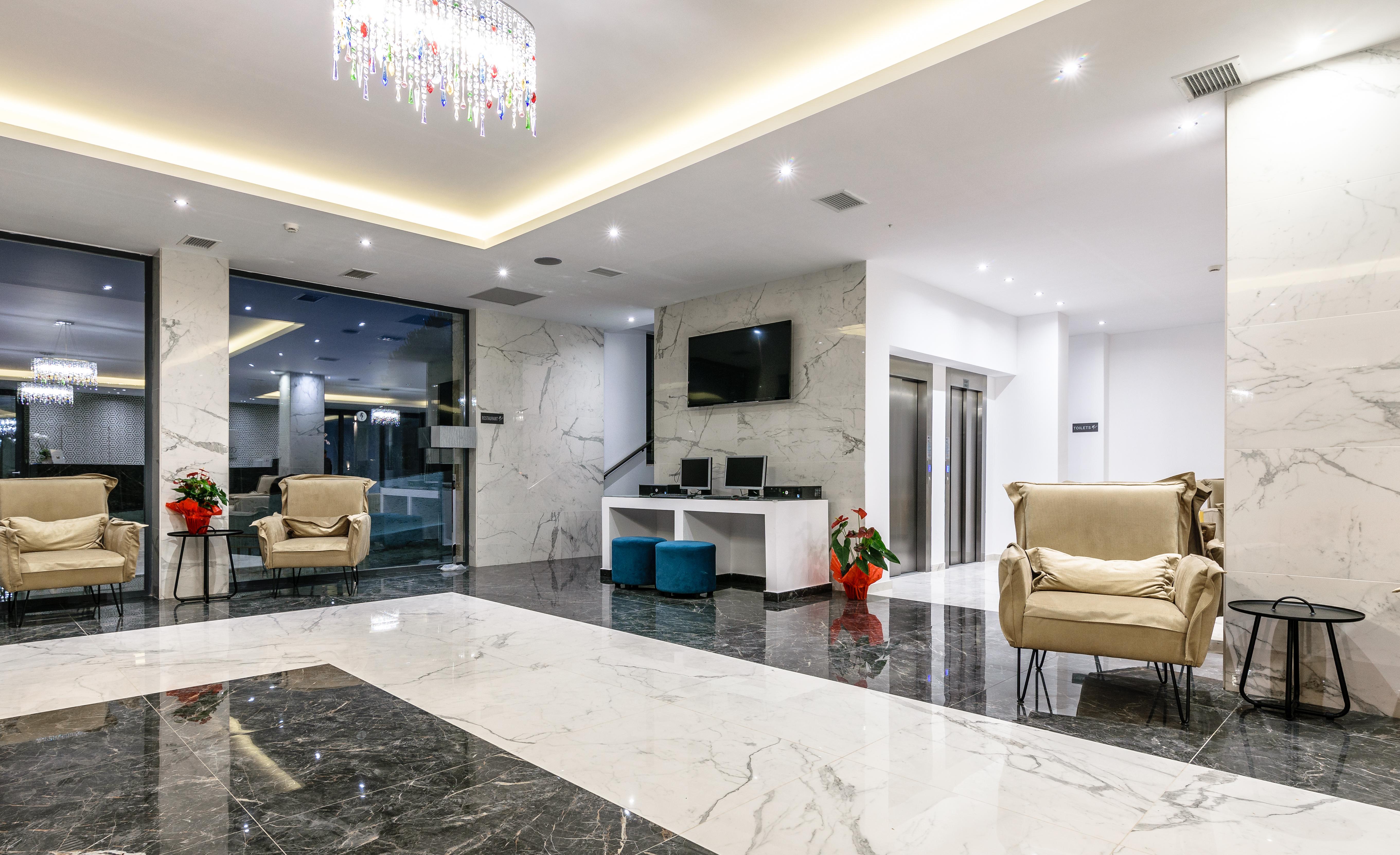 Cavo Orient Beach Hotel & Suites Drosia  외부 사진